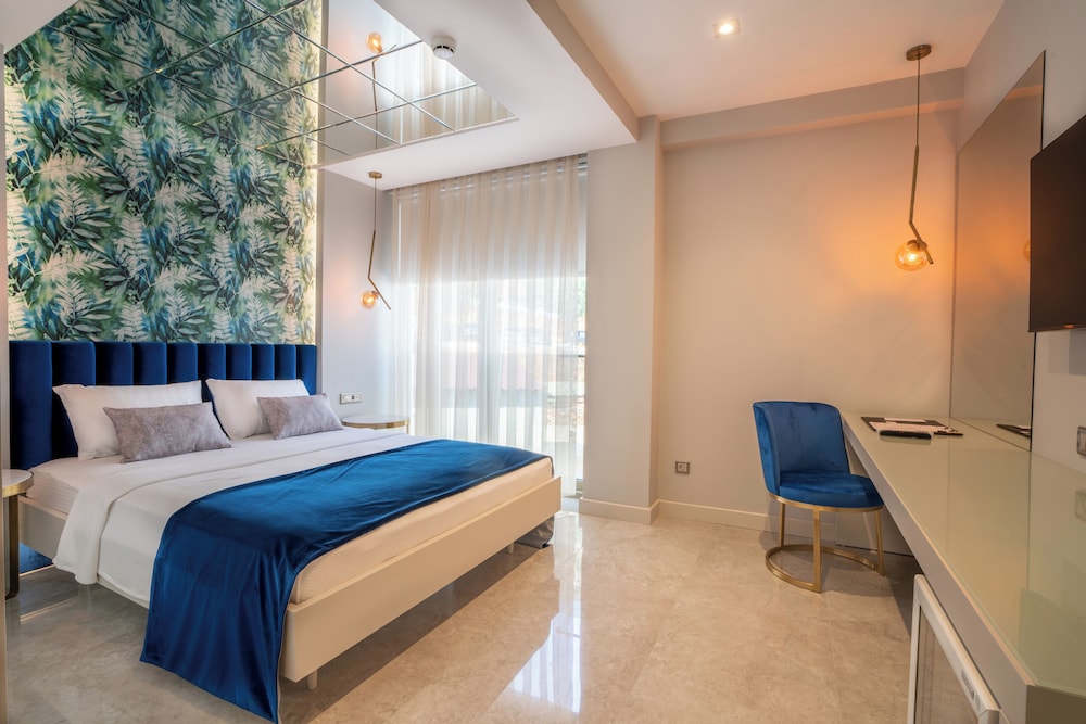 Muhtar Hotel 18/49
