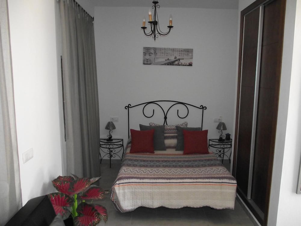 Hostal El Canario 3/36