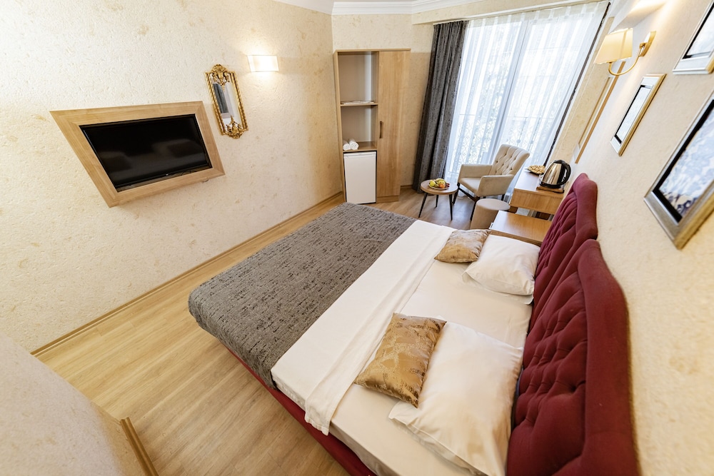 ECONOMY, DOUBLE BED