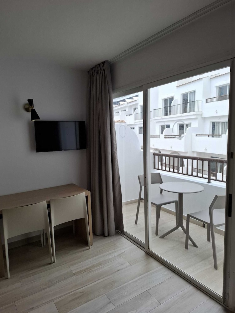 Sunside Ibiza Studios - Only Adults- Formerly known as Central Park 48/63