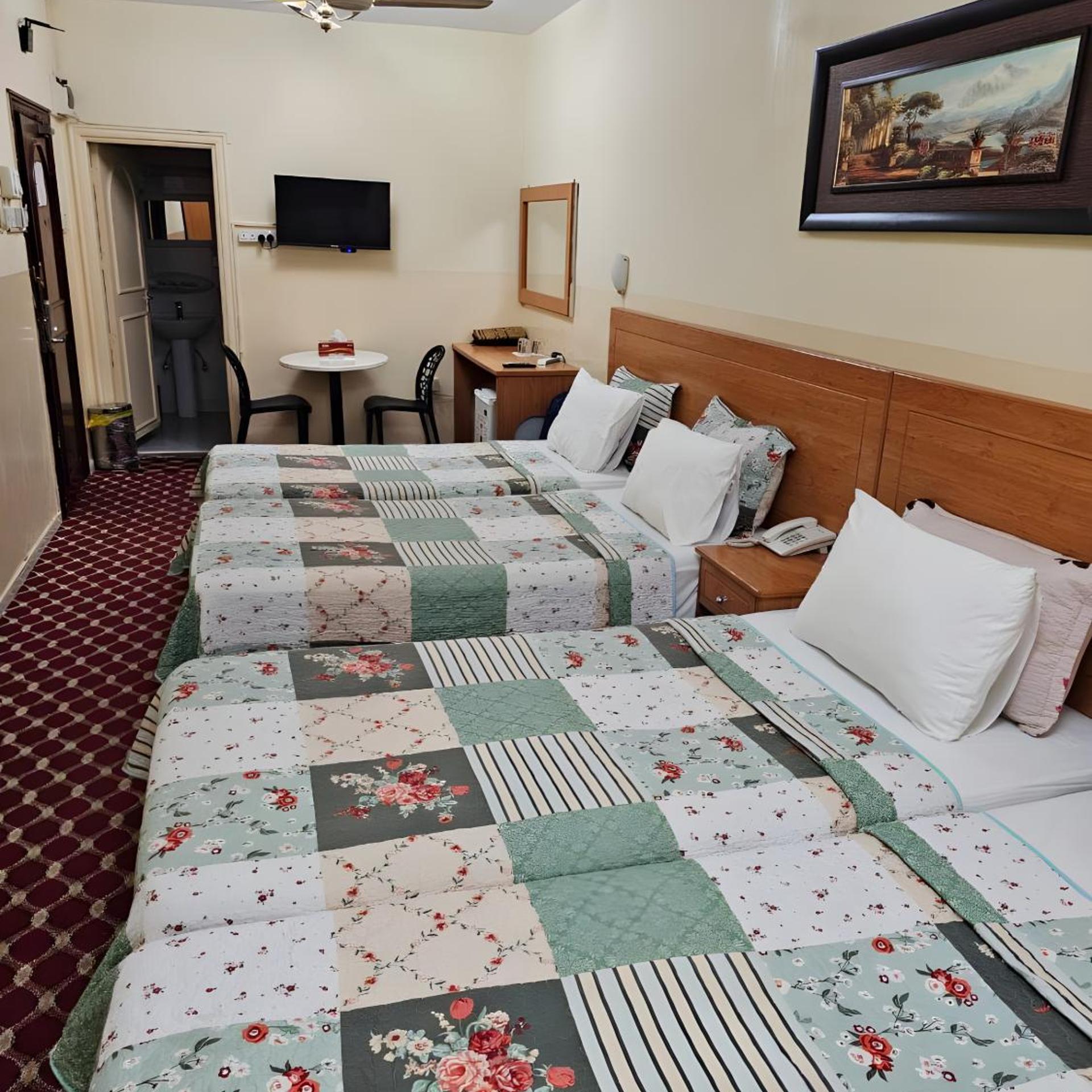 Classic, Quadruple, Al Ahrar Hotel 6/6