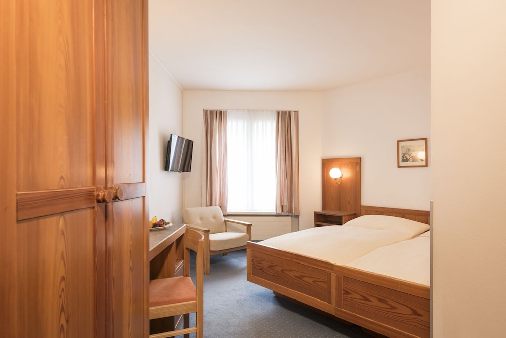 Hotel Schweizerhof, Sils Maria, a Faern Collection Hotel 15/74