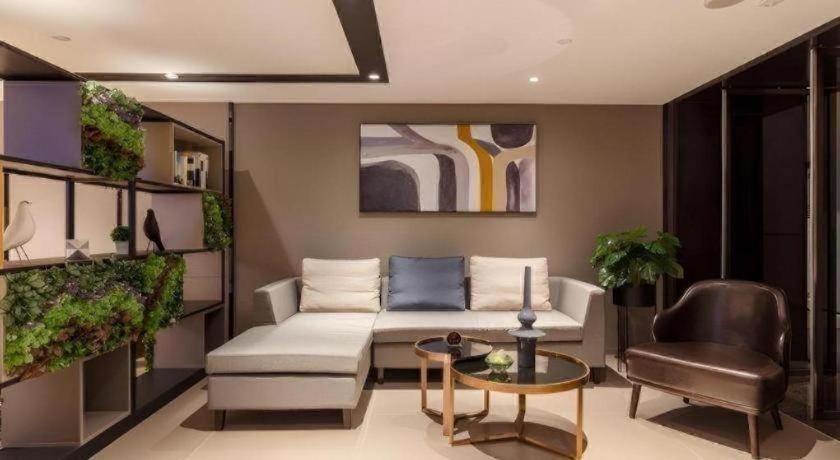Homeinn Selected Hotel (Guangzhou Zhujiang New Town Wuyangcun Subway Station) 29/45