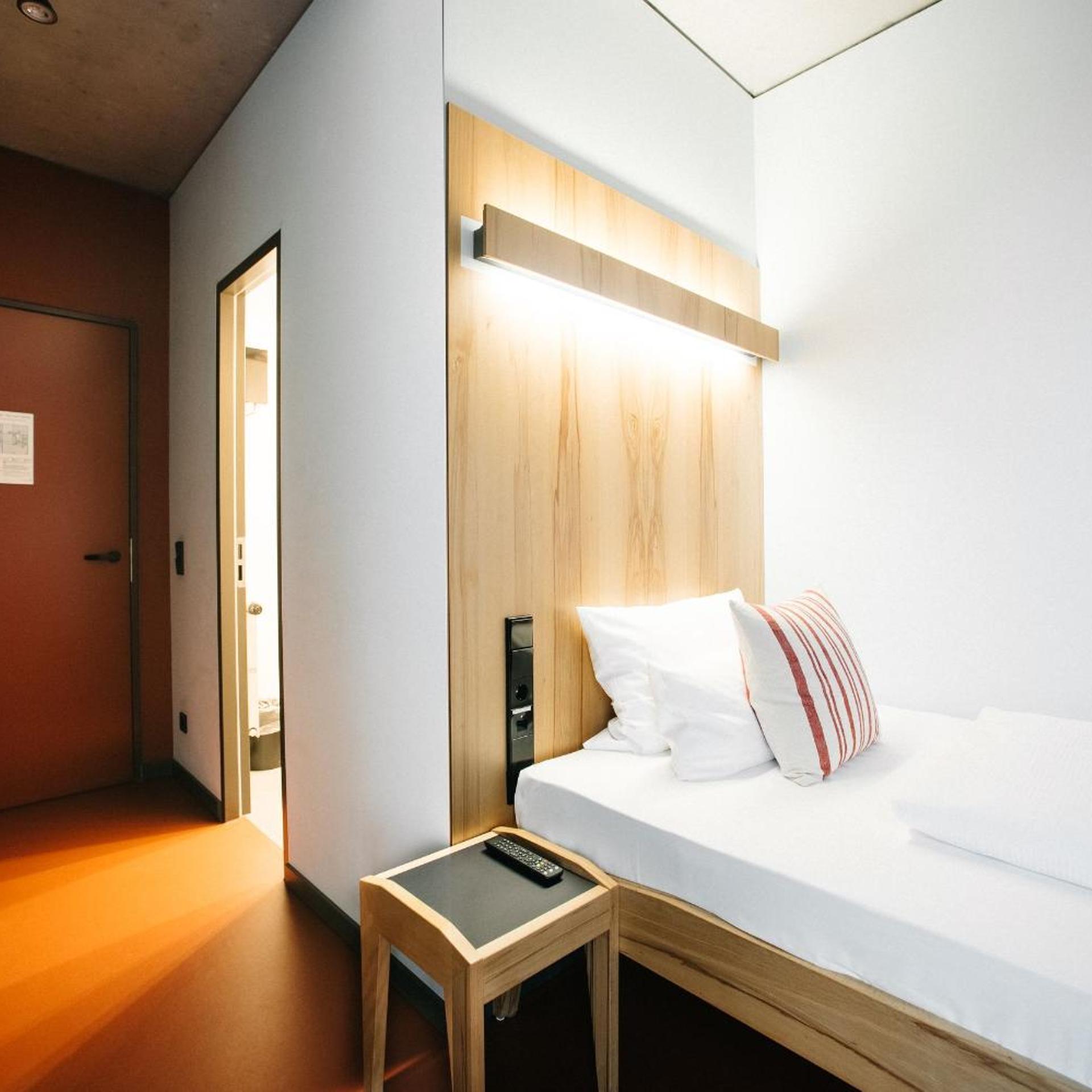 Hotel Rossi 8/50
