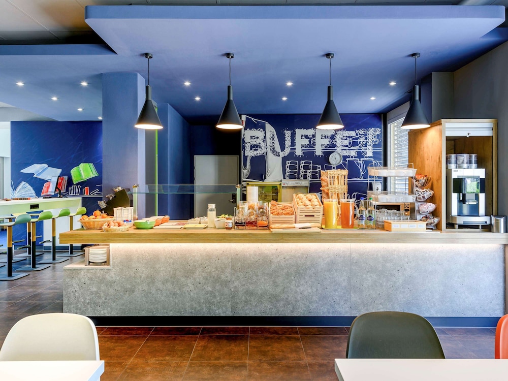 Ibis Budget Winterthur 9/64