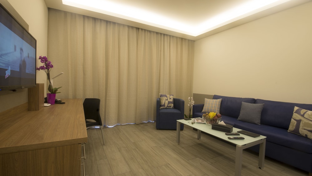 Urban Central Suites Beirut 53/69