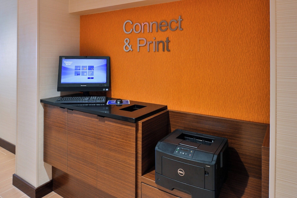 Fairfield Inn Amp Suites By Marriott Rochester West Greece 47/50