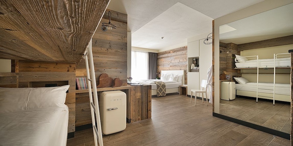 Hotel Sporting - Family Hospitality 49/50