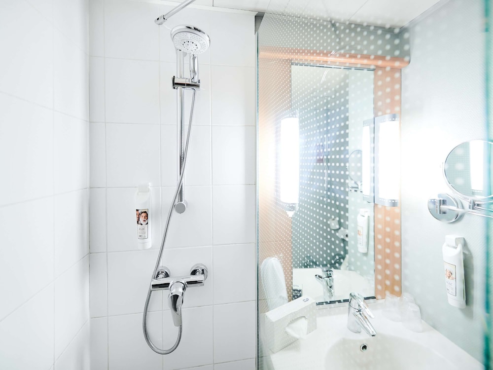 ibis Styles Lyon Gerland 45/45