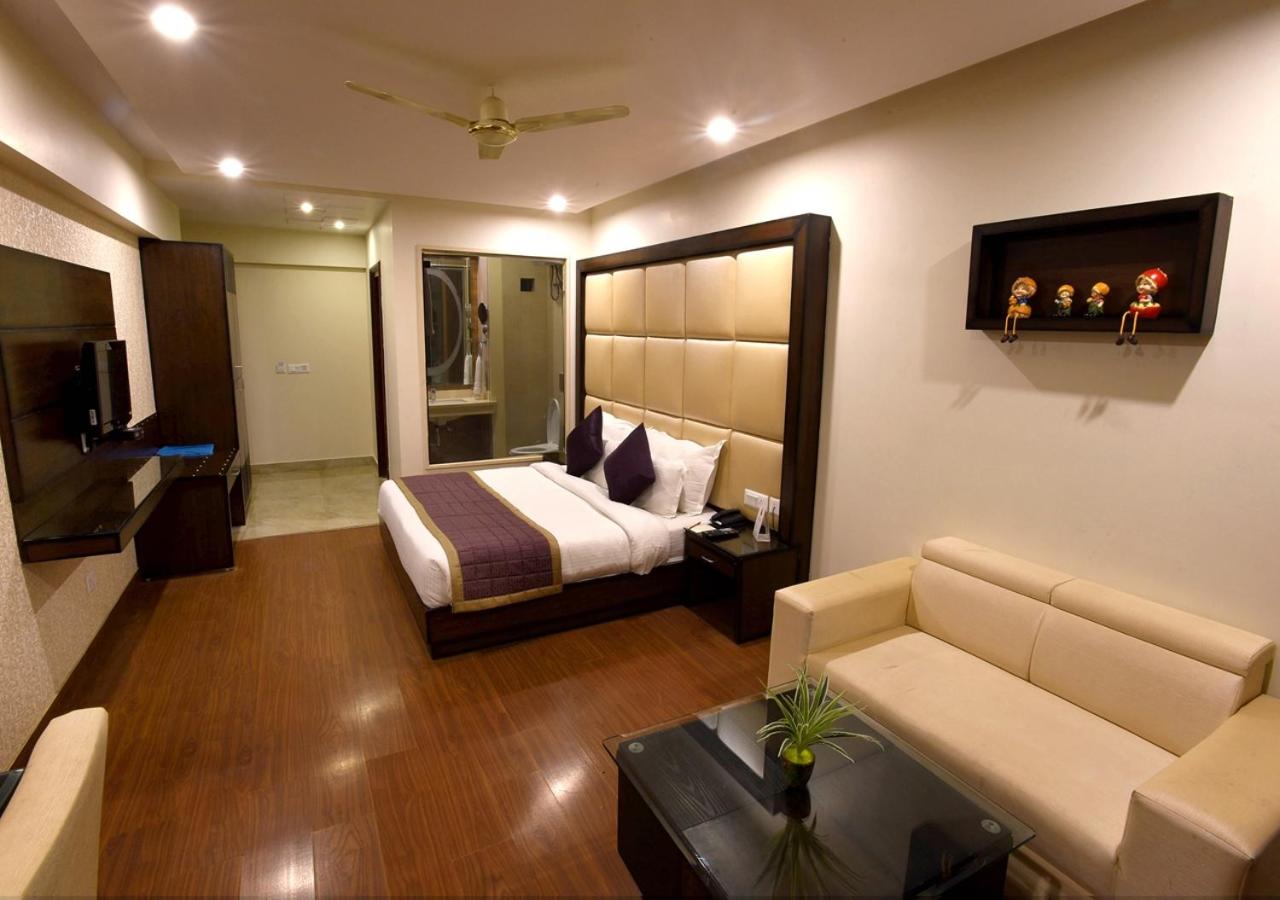 STARZ REGENCY 13/20
