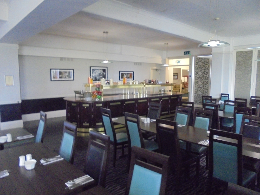 Trecarn Hotel Torquay 34/41