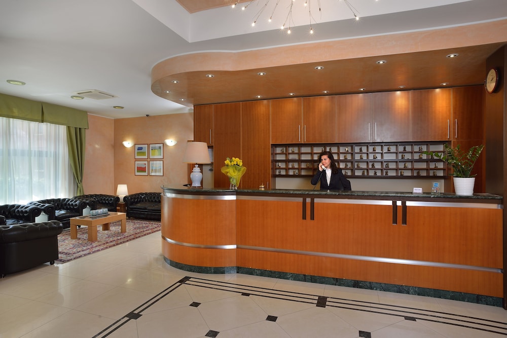 Hotel Astor 6/42