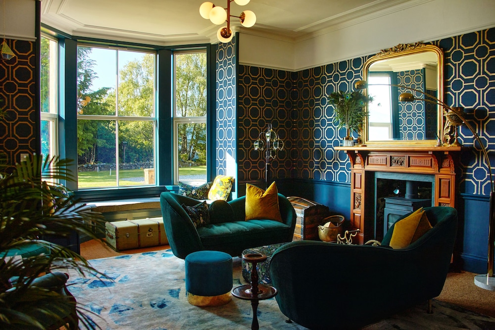 The Apartment at Foyers Lodge [VR] 33/50