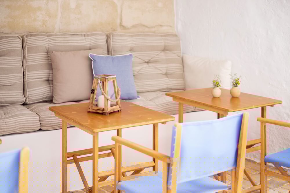Hotel Nou Sant Antoni 38/57