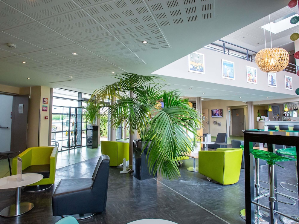 Ibis Styles Bourges 6/48