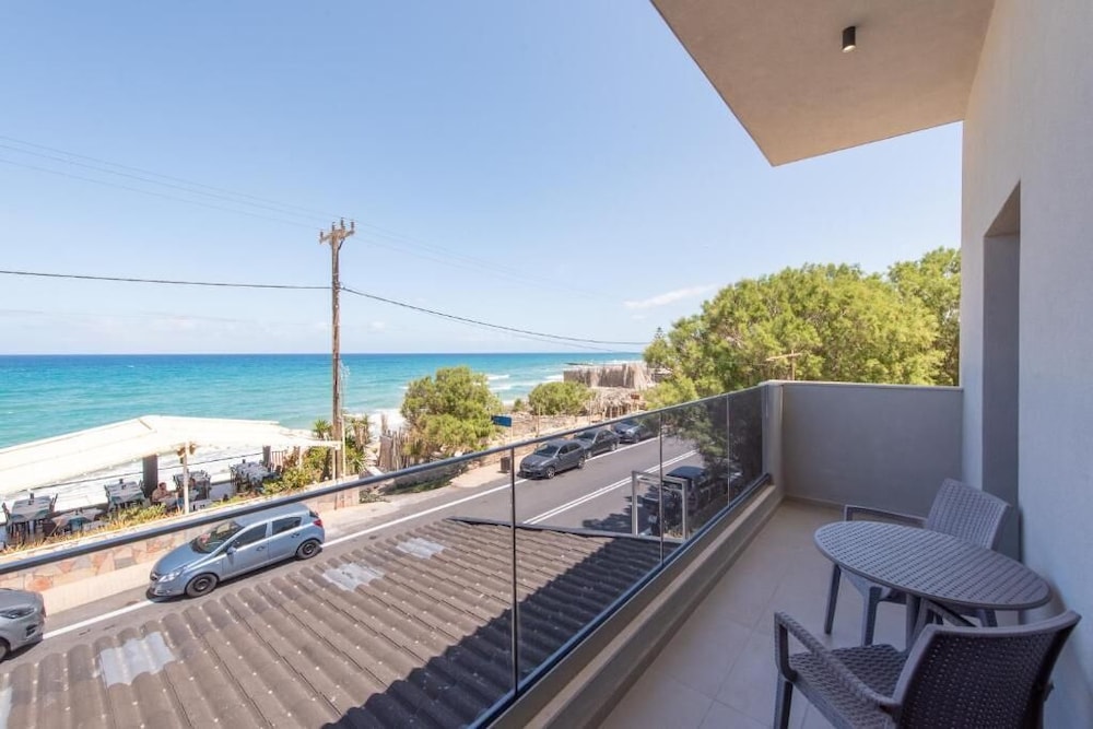 Dimitra Hotel & Apartments by Omilos Hotels 22/48