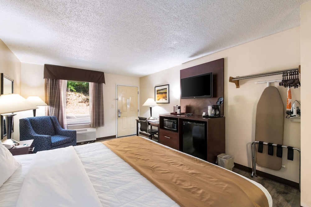 Quality Inn and Suites Rockingham 9/28