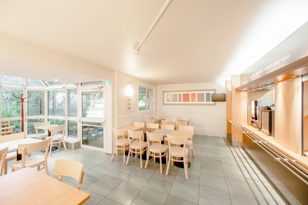 B&B Hotel Pontault-Combault 16/24