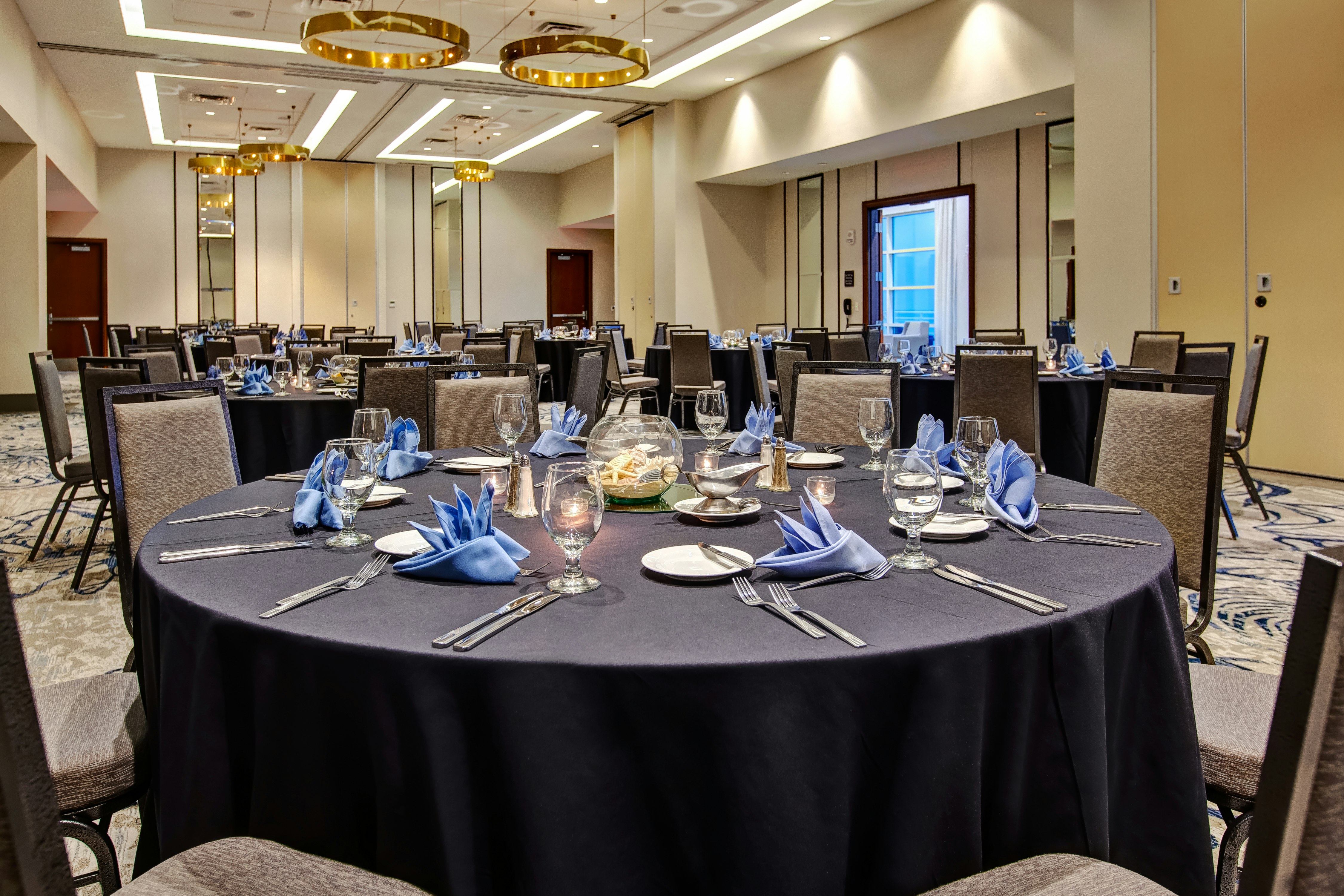 HILTON GARDEN INN VIRGINIA BEACH OCEANFRONT 40/50
