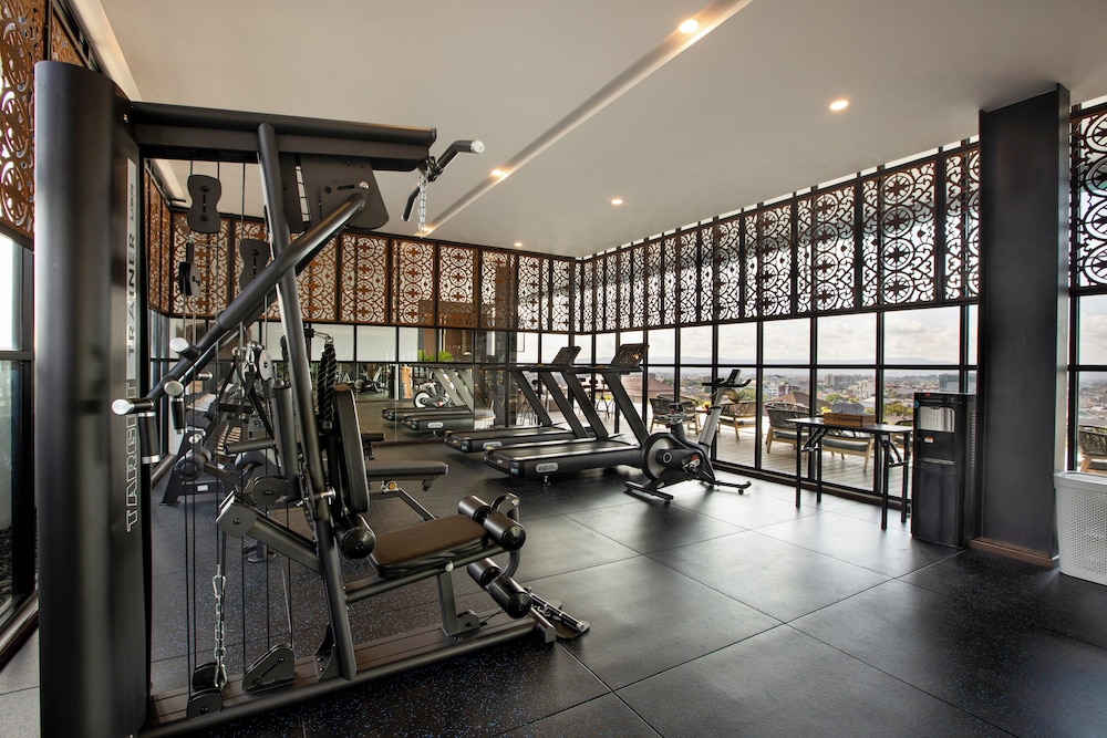 The Manohara Hotel Yogyakarta 37/67