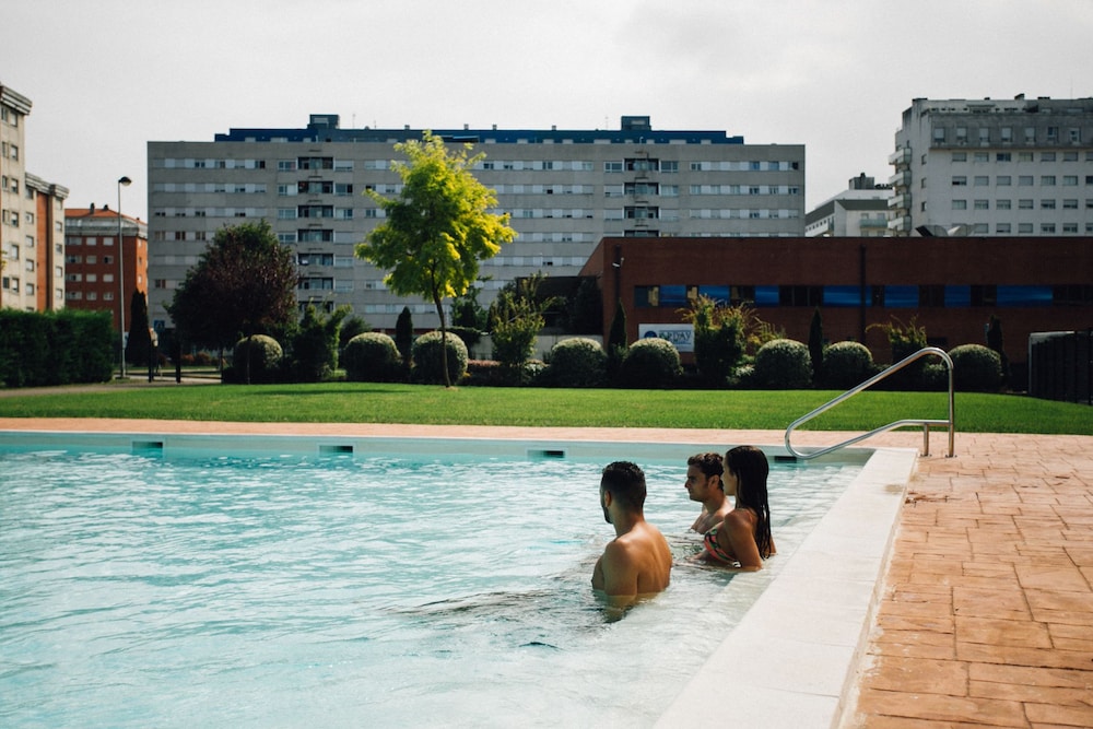 Apartamentos Alday 67/76