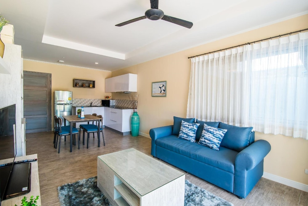 Surf and Sand Resort 34/57