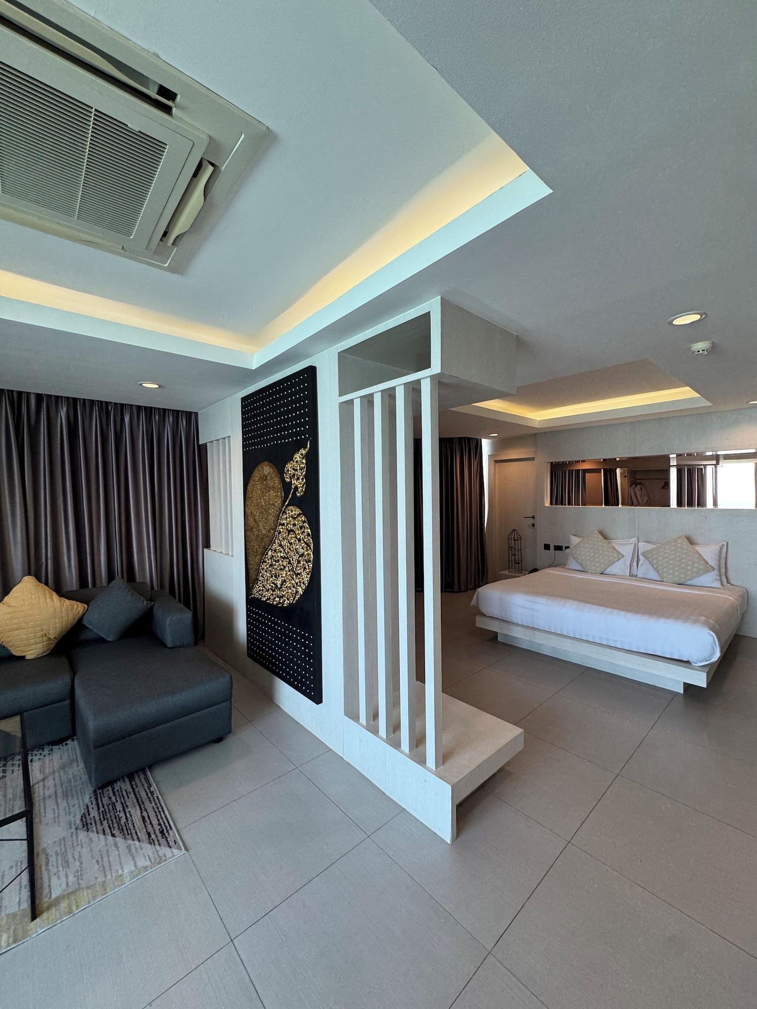 Suite, Panoramic Ocean View