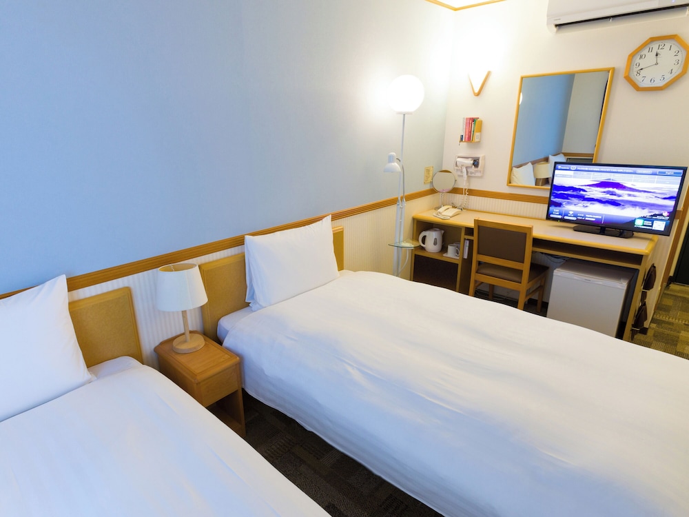 Toyoko Inn JR Kobe-eki Kita-guchi 18/45
