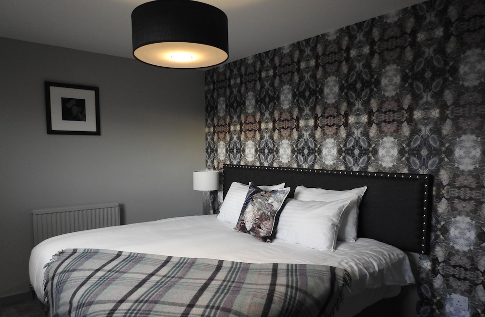 Richmond Park Hotel 18/68