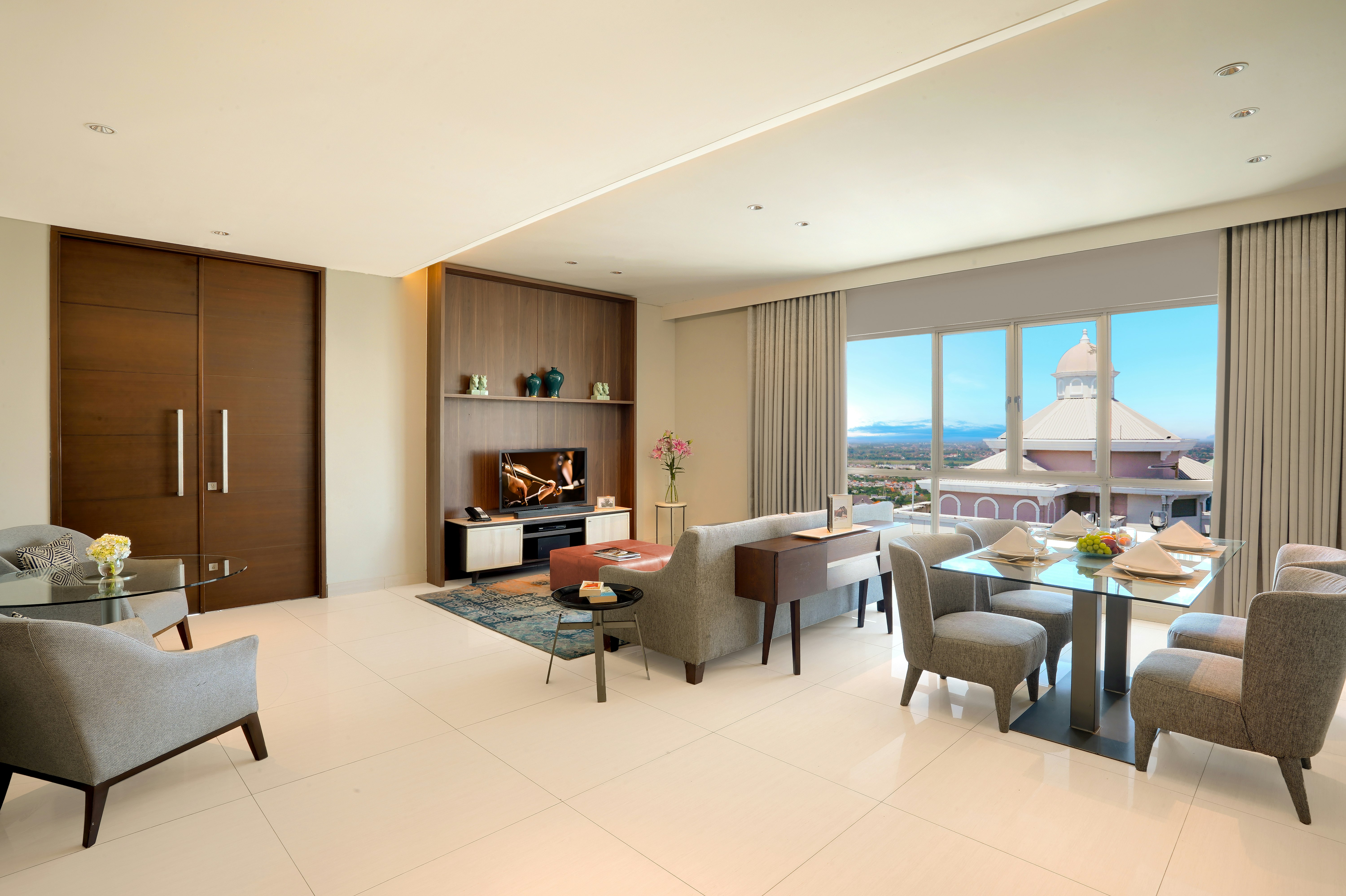 ASCOTT WATERPLACE SURABAYA 50/74