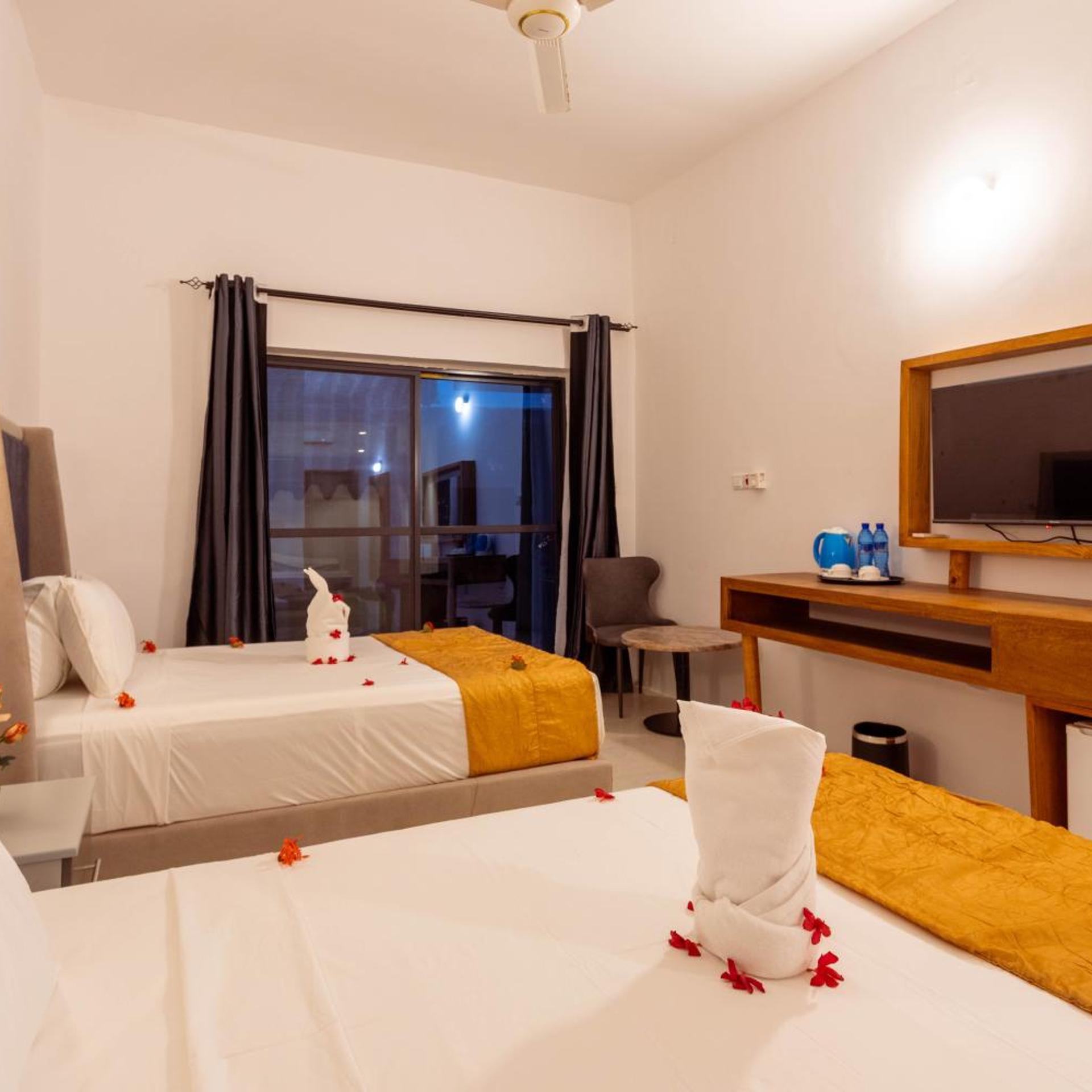 Canary Hotel & SPA 18/59