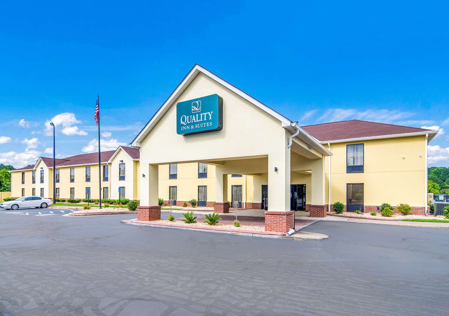 Quality Inn and Suites Canton, GA 23/25