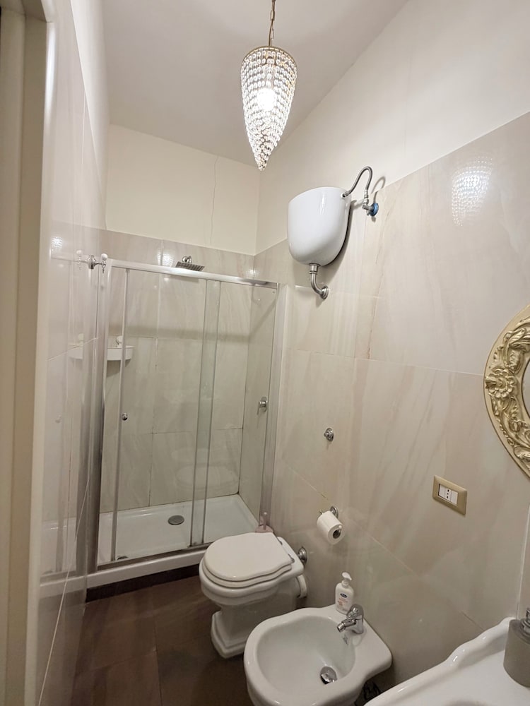 Stazione Napoli Guesthousemariafrancesca 31/36