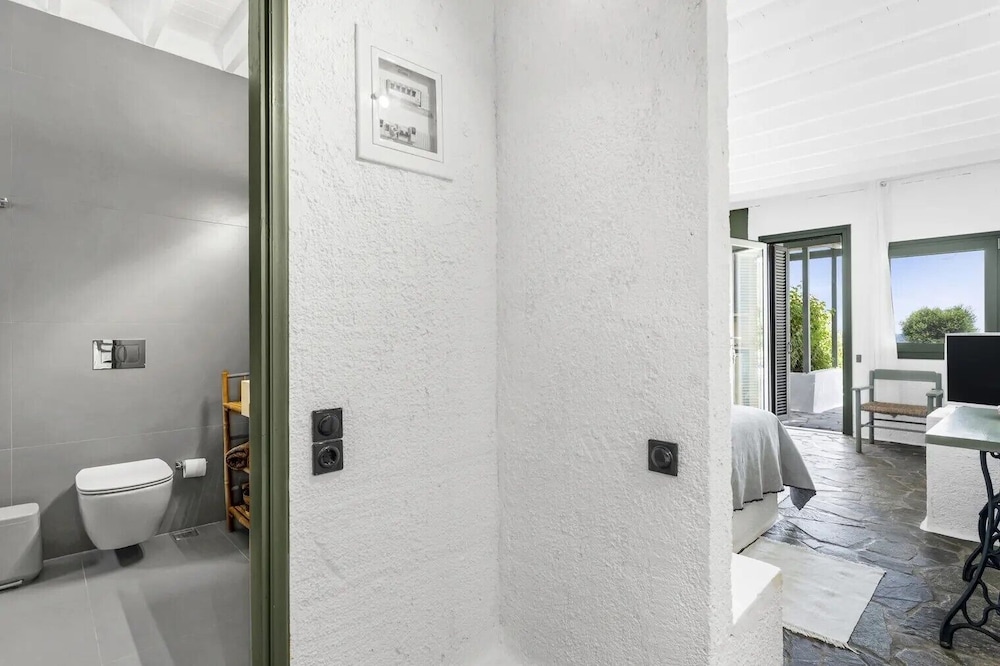 Nereides Villas 44/45