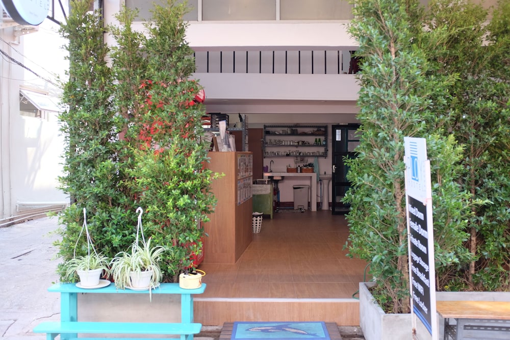 Ploy Hostel 5/34