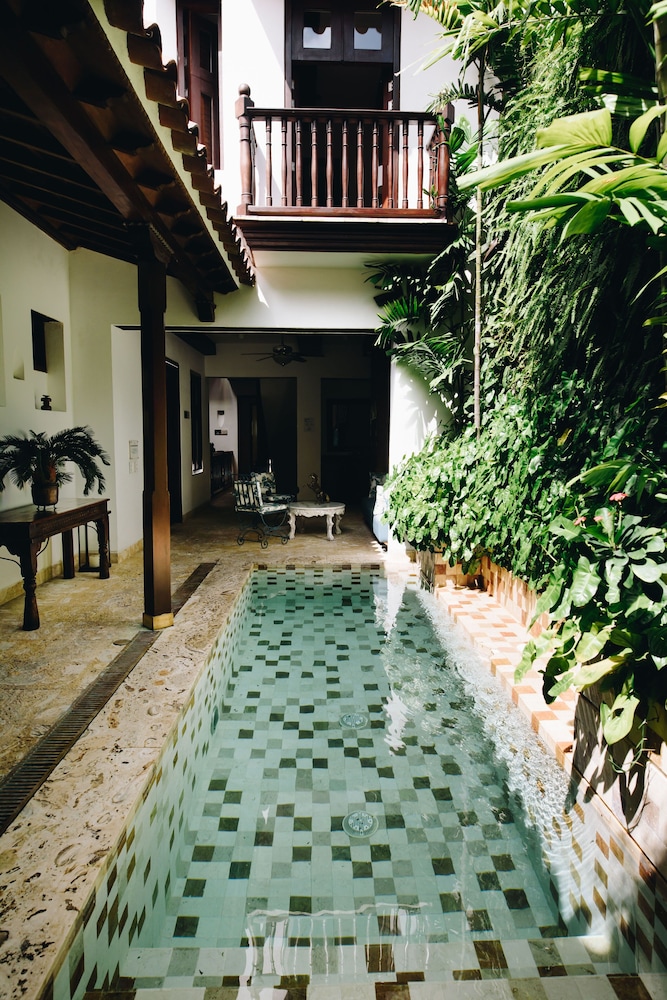 Hotel Boutique Santo Toribio 59/66