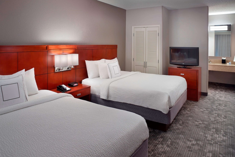Sonesta Select Atlanta Airport North 4/30