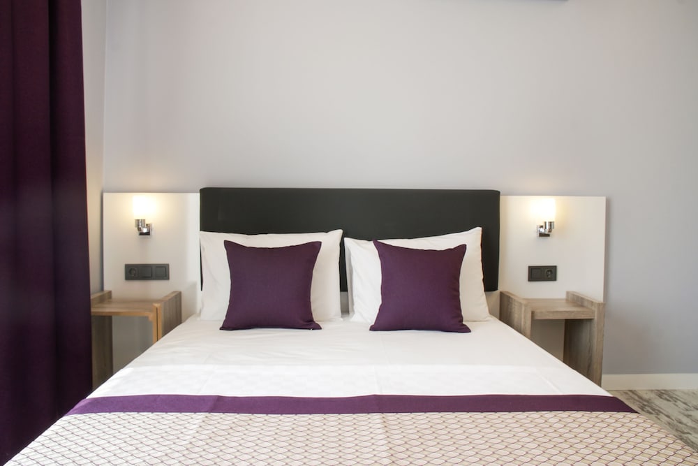 Af-Ra Hotel 24/50
