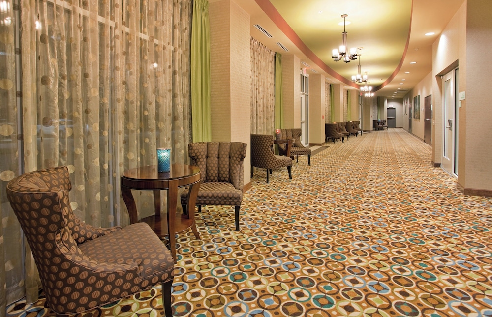 Holiday Inn Columbia-East 34/55