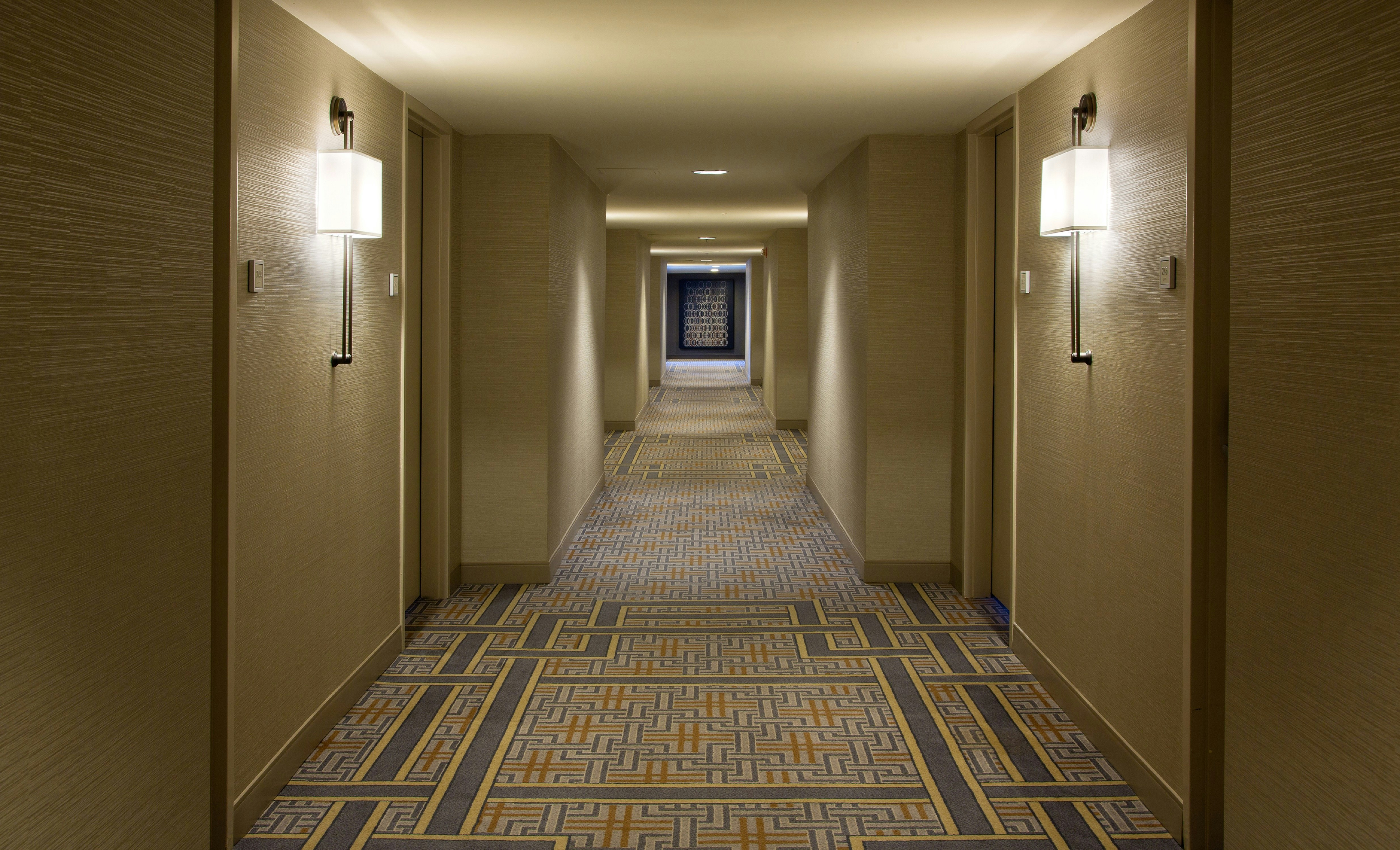 Doubletree By Hilton Chicago Oak Brook 11/32