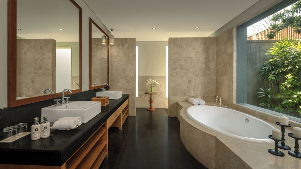 THE SHANTI RESIDENCE AND RESORT 64/66