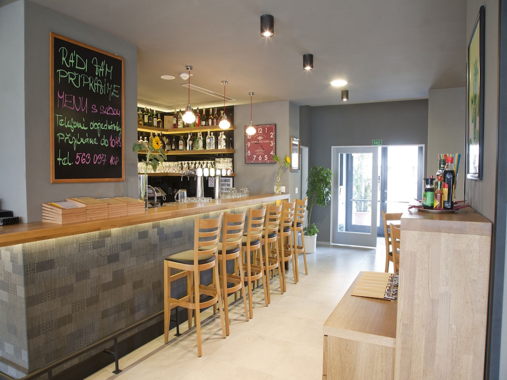 EA Business Hotel Jihlava 8/51