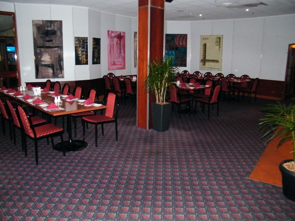 Grand Tasman Hotel 55/65