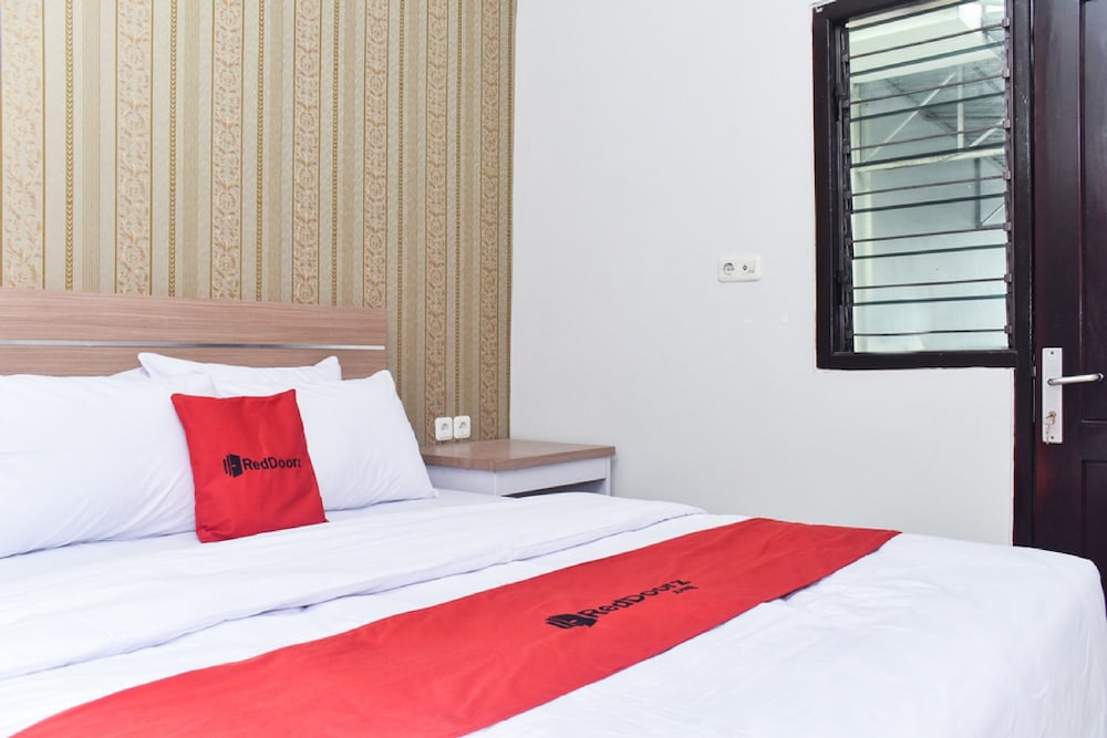 Room, Twin Beds