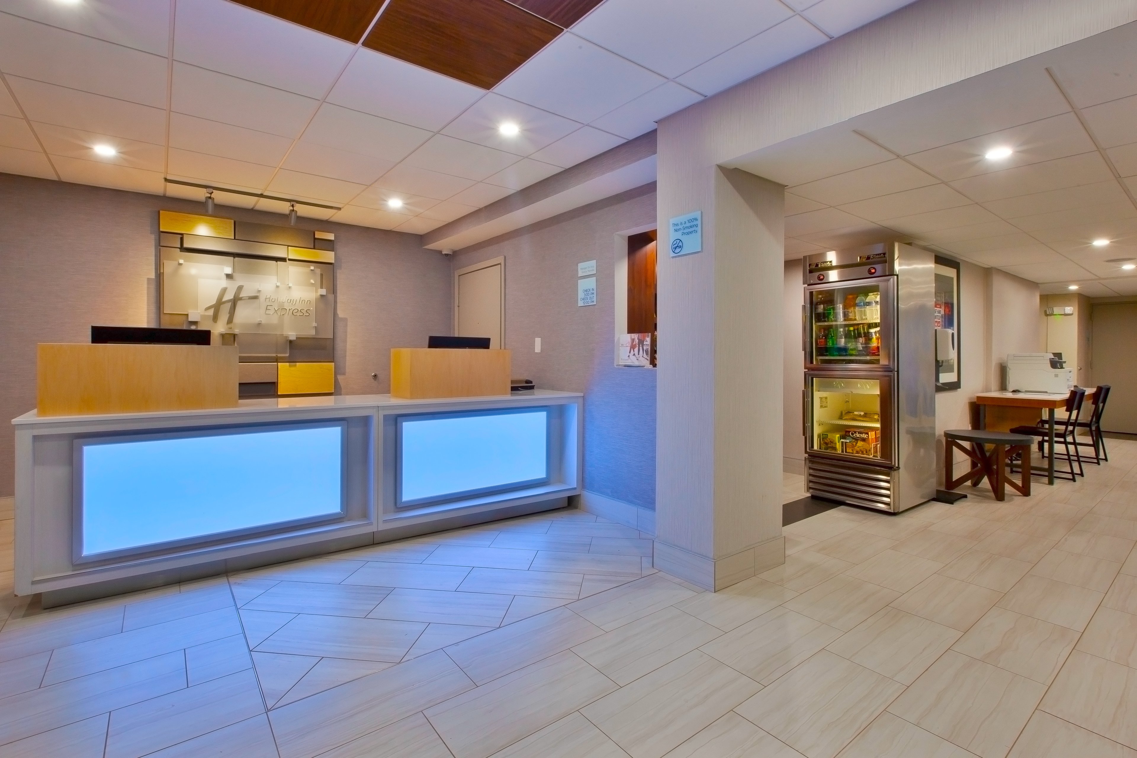 Holiday Inn Express Fairfax - Arlington Boulevard 7/44