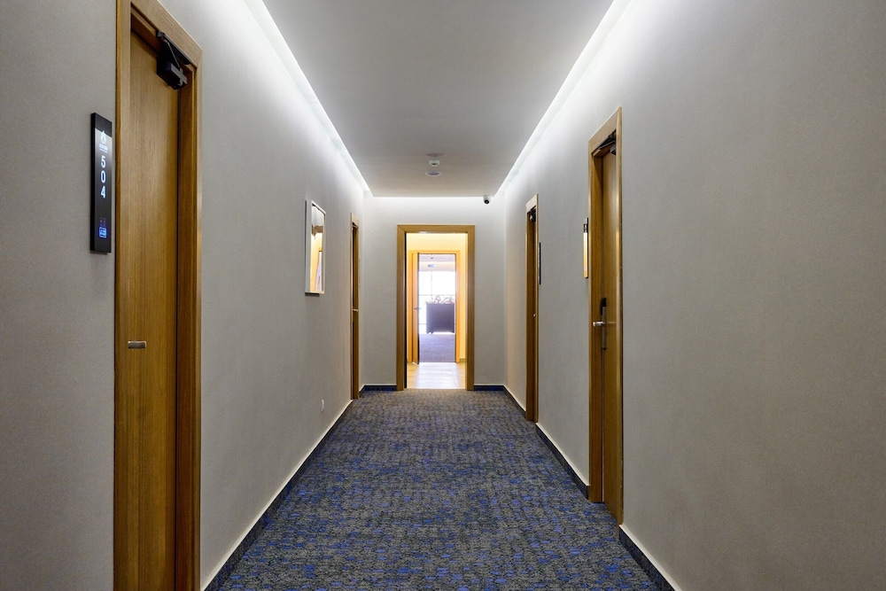 Aisha Bibi Hotel & Apartments photo2