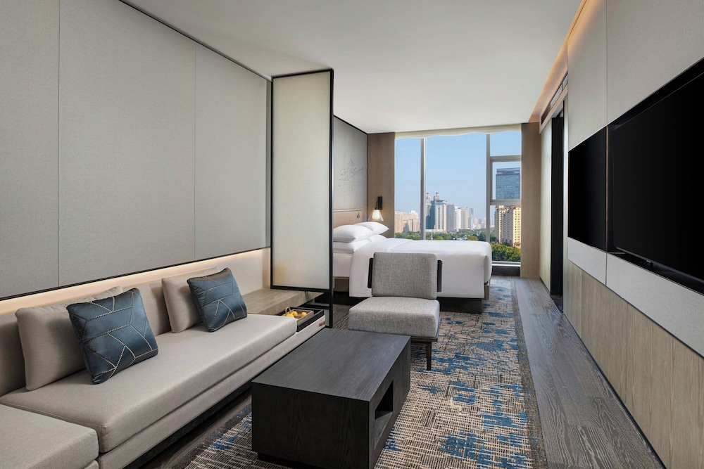 Courtyard by Marriott Luoyang 26/46