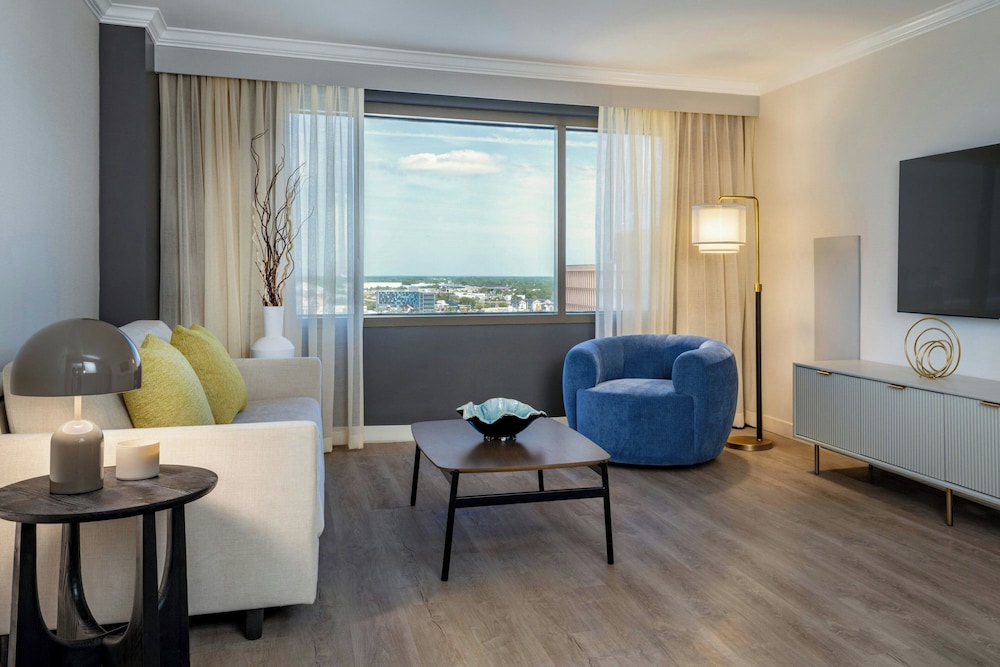 Marriott Jacksonville Downtown (ex. Omni Jacksonville Hotel) 50/64