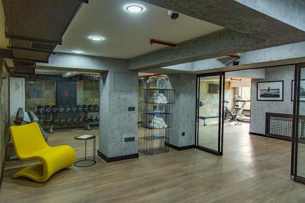 Boutique 19 Hotel 33/56