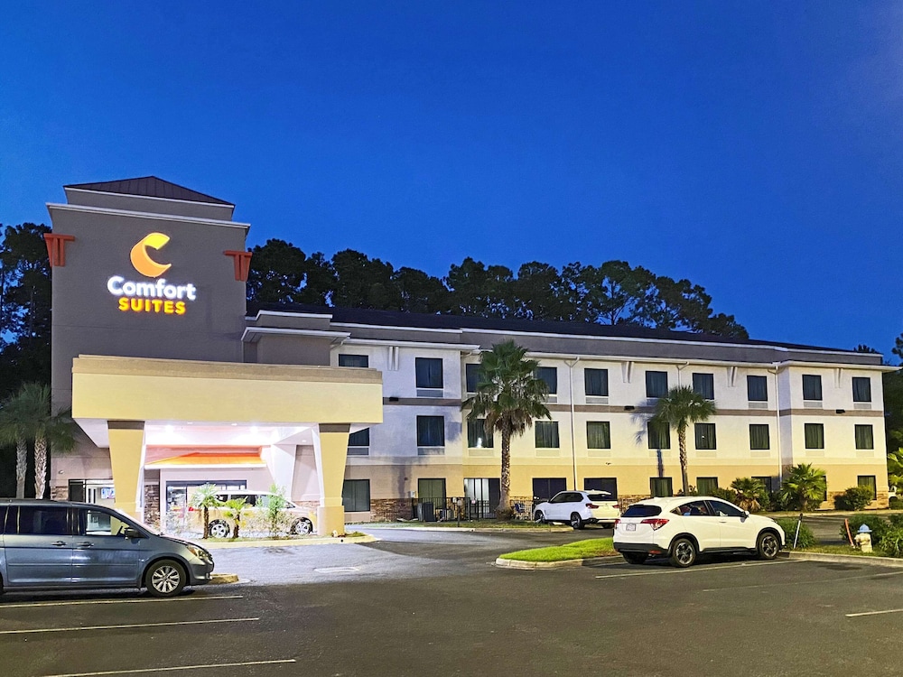 Comfort Suites Kings Bay Naval Base Area 1/40
